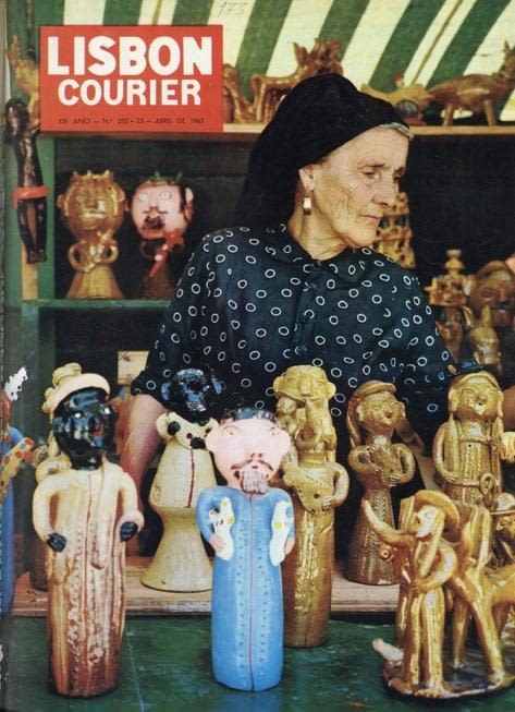 Uma imagem com Cara humana, vestuário, brinquedo, arte

Os conteúdos gerados por IA podem estar incorretos.